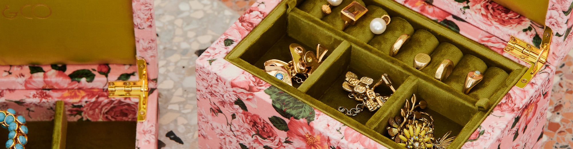 New Jewellery Boxes & Silk