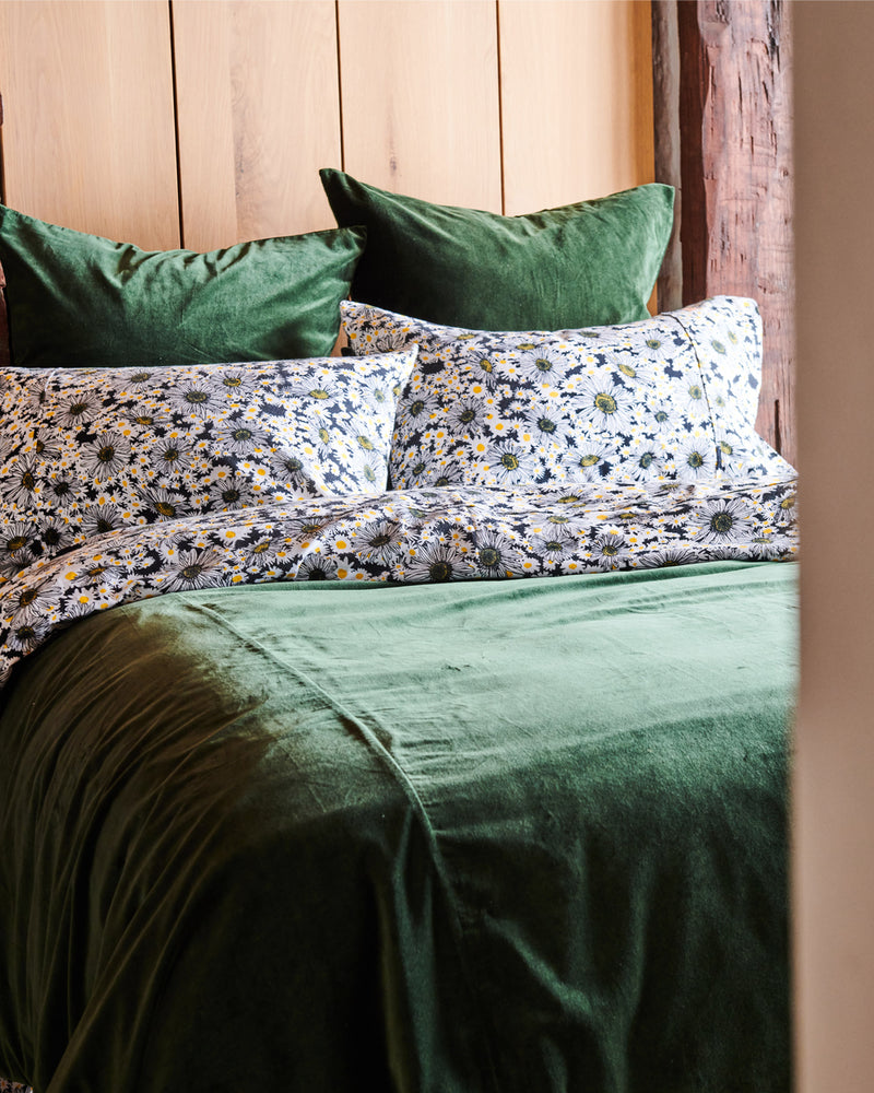 Kombu Green Velvet European Pillowcases