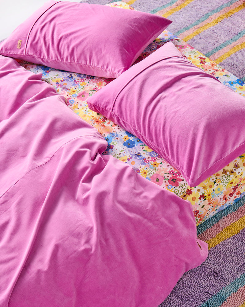 Super Pink Velvet Quilt Cover