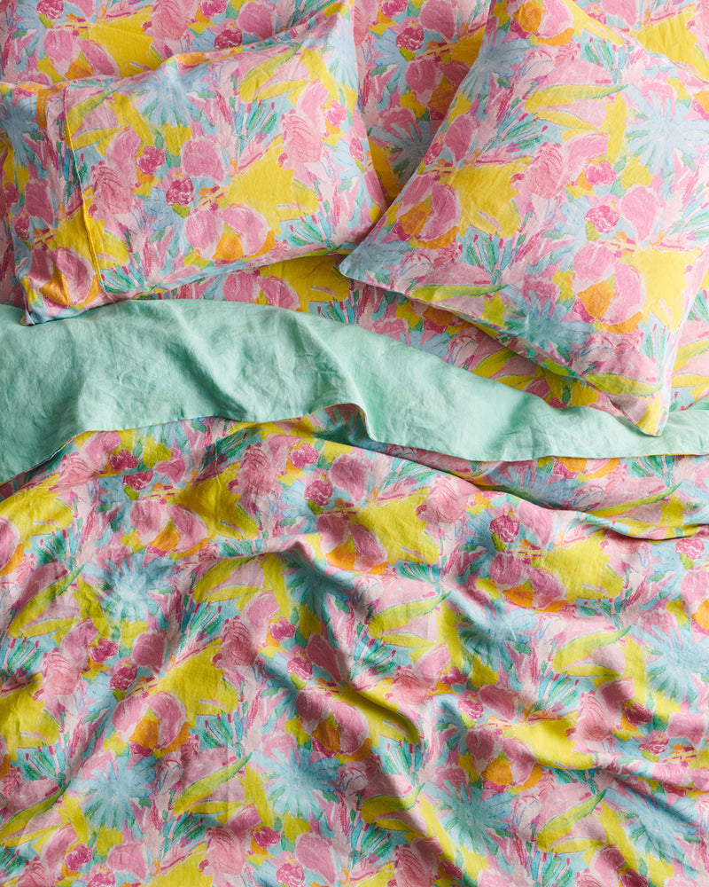 Kip&Co x Ken Done Pastel Blooms Linen Fitted Sheet