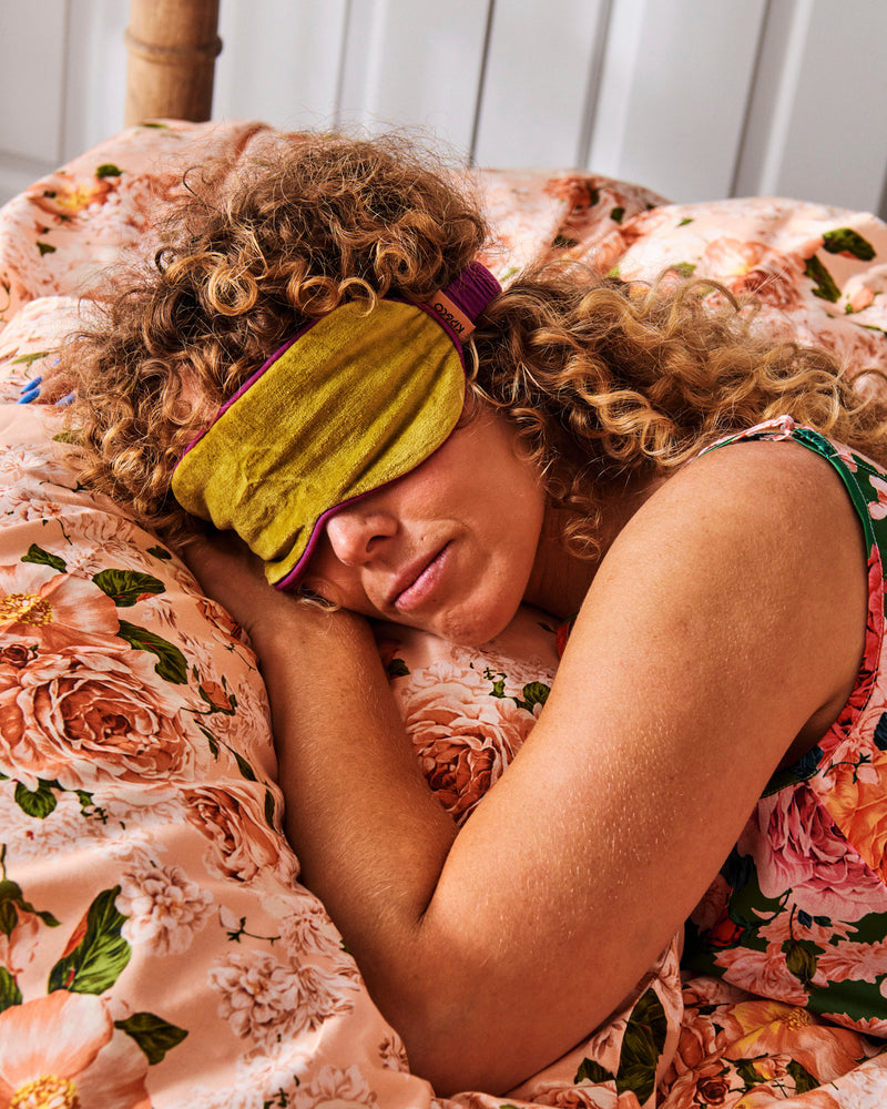 Off Duty Velvet Eye Mask